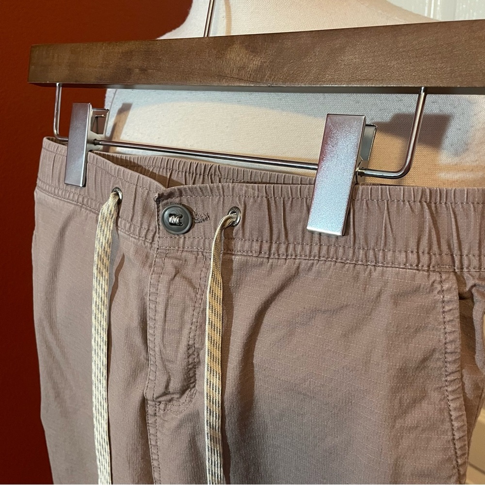 Vuori Tan Wide Leg Pants - Picture 2 of 5